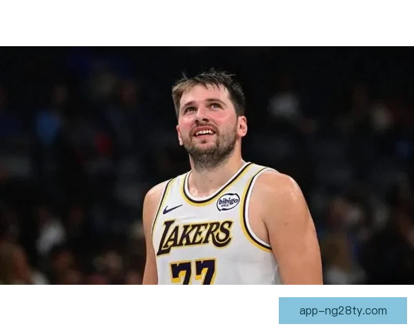 东契奇吐槽裁判标准双重尺度 东契奇吐槽裁判标准双重尺度